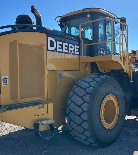 2012 John Deere 744K wheel loader