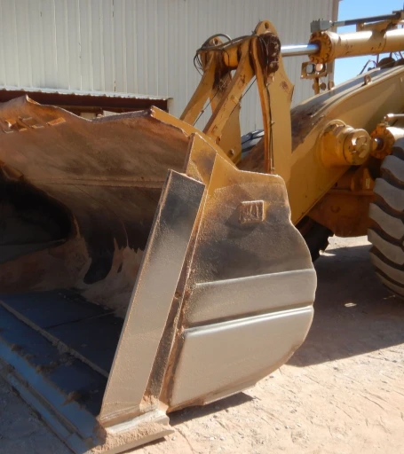 2006 Caterpillar 988H wheel loader