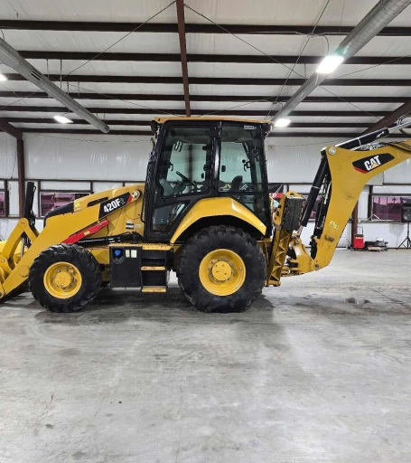 2017 Caterpillar 420F2  Backhoe