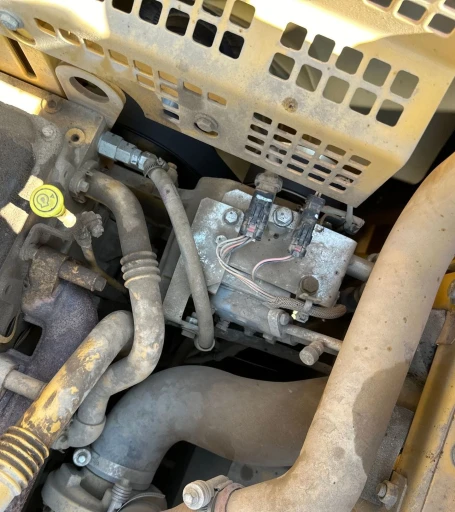 2015 Caterpillar 323FL excavator