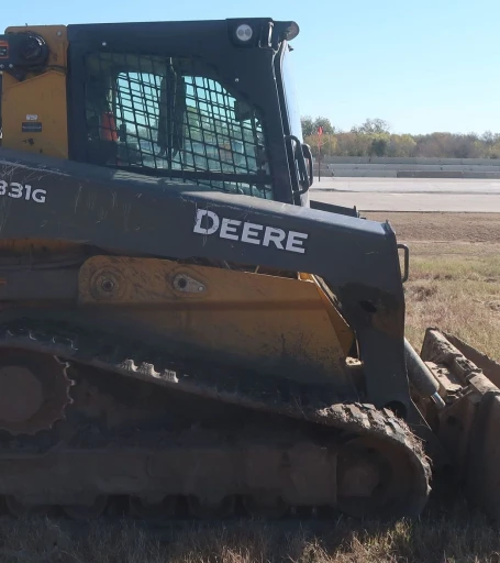 2021 John Deere 331G tracked skid steer loader