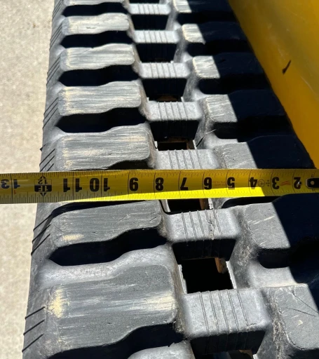 2023 John Deere 317G tracked skid steer loader