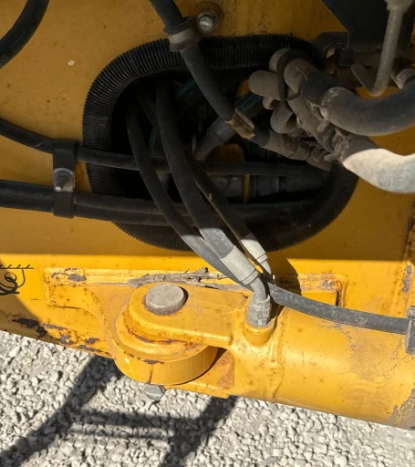 2013 John Deere 772G motor grader