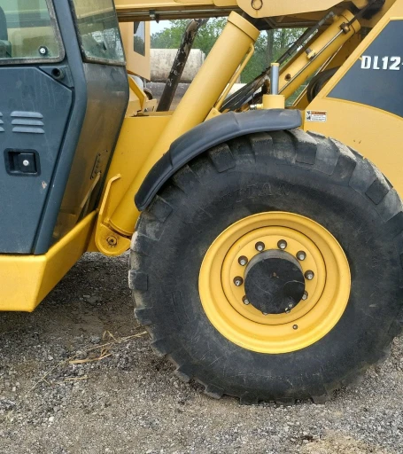 2017 Gehl DL1240 telehandler