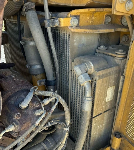 2011 Caterpillar D6T XL dozer
