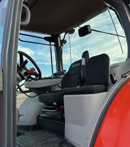 2018 Kubota M7-171 MFWD tractor