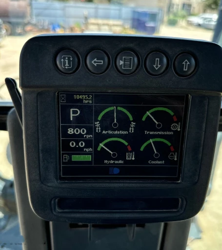 2011 John Deere 772G motor grader