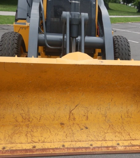 2015 John Deere 410L backhoe