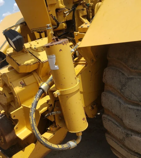 2006 Caterpillar 615C elevating scraper