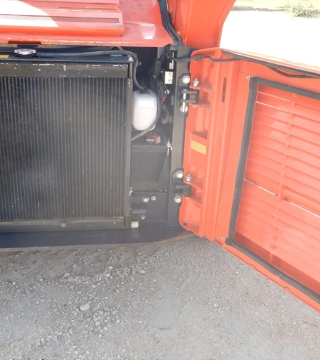 2015 Kubota SVL90-2 skid steer