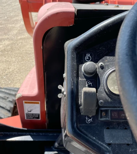 2011 Ditch Witch RT115 Quad vibratory cable plow