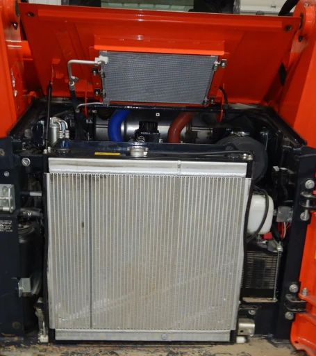 2019 Kubota SVL95-2S tracked skid steer loader