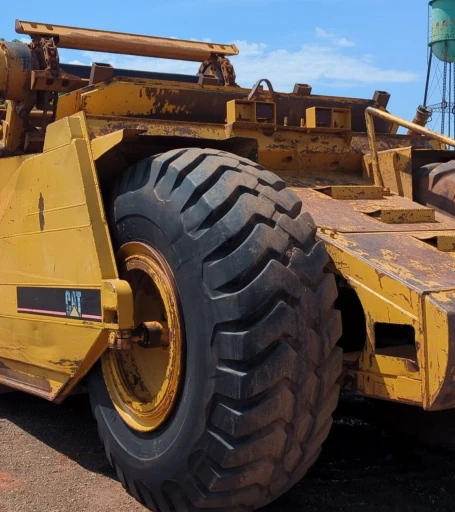 1995 Caterpillar 623F Elevating Scraper