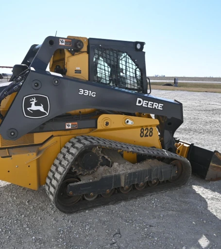2022 John Deere 331G compact track loader