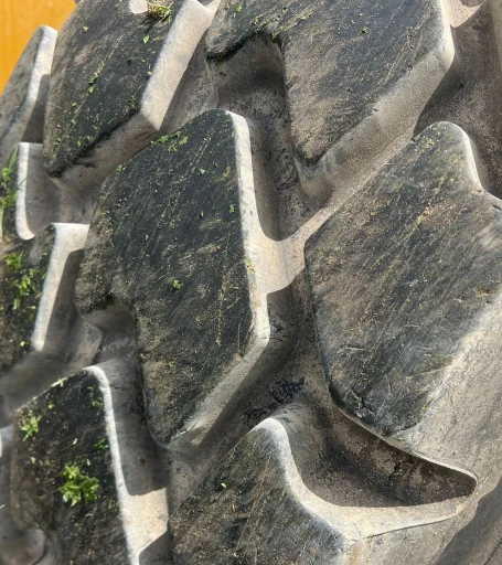 2020 Caterpillar 926M wheel loader
