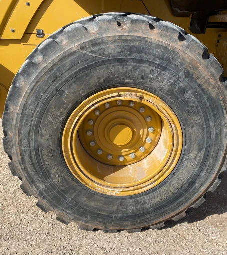 2017 Caterpillar 938M wheel loader