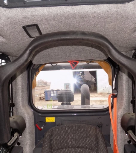 2019 John Deere 333G tracked skid steer loader1