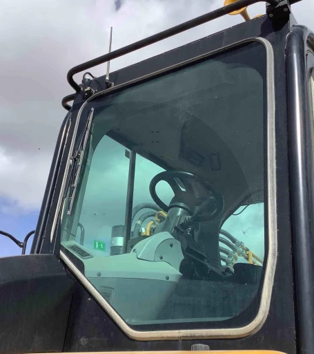 2017 Caterpillar 623K Self Propelled Elevating Scraper