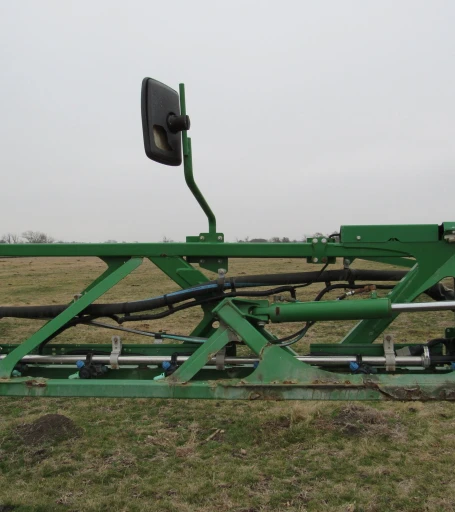 2014 John Deere R4038 self-propelled sprayer