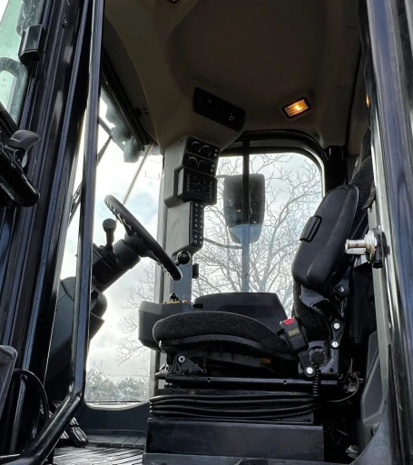 2019 Caterpillar 950M wheel loader