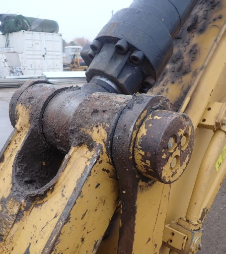 2011 Caterpillar 345D L excavator