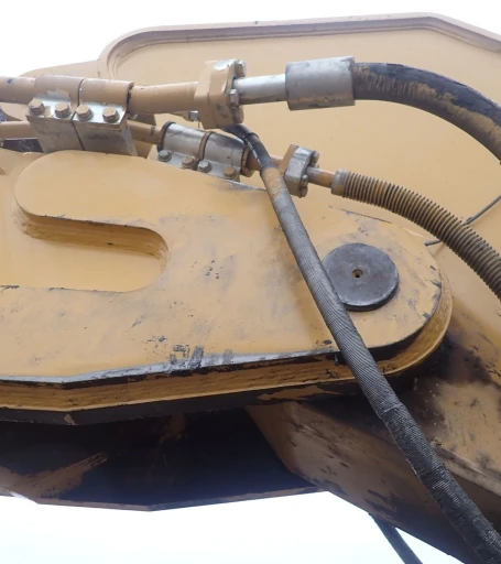 2011 Caterpillar 345D L excavator