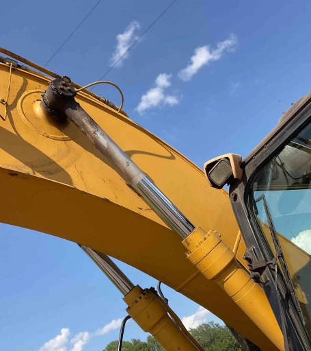2004 Caterpillar 320CLU Excavator