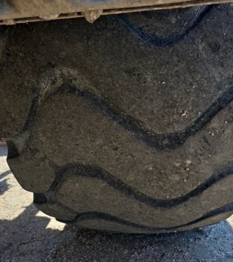 2014 John Deere 824K Wheel Loader