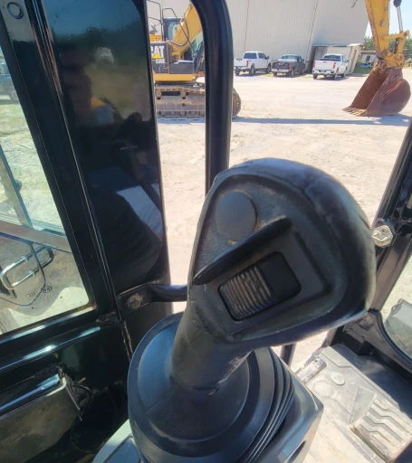 2016 Caterpillar 308E2 CR mini excavator