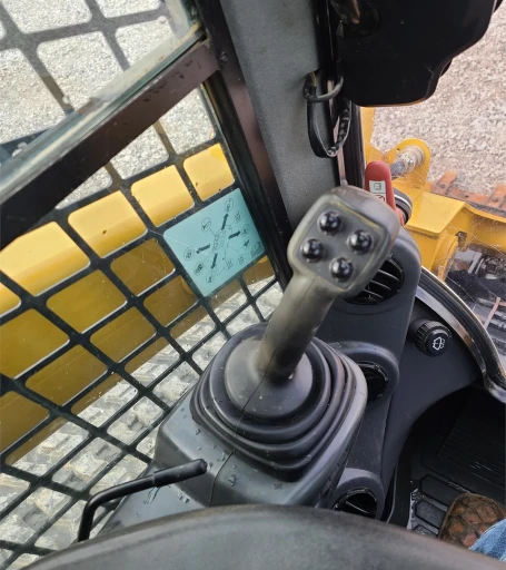 2017 Caterpillar 289D Skid Steer