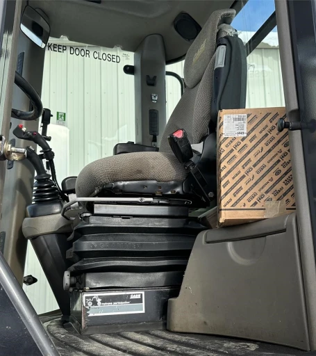 2008 CASE 621E