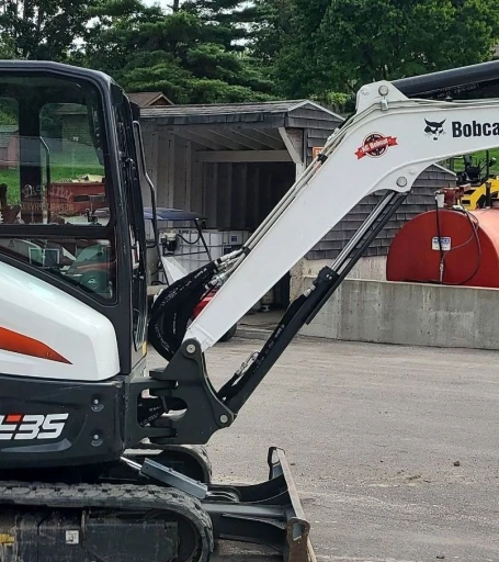 2020 Bobcat E35i mini excavator