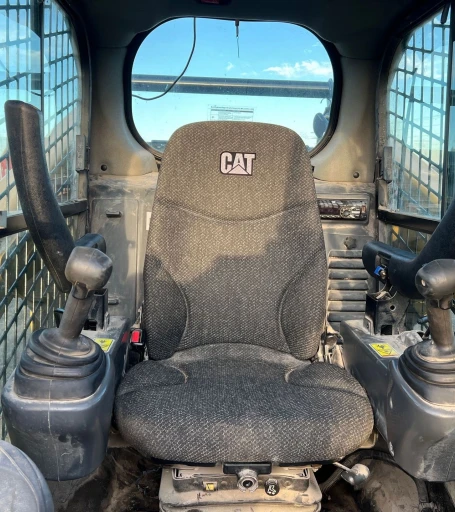 2019 Caterpillar 289D tracked skid steer loader