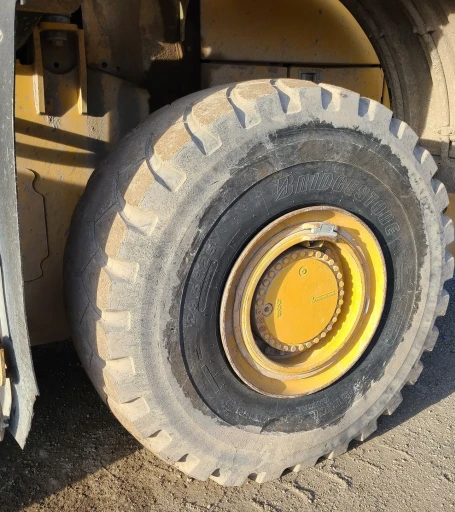 2009 John Deere 844K wheel loader
