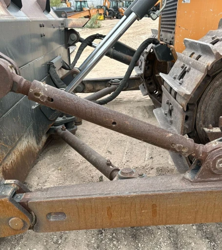 Case 2050M XLT dozer