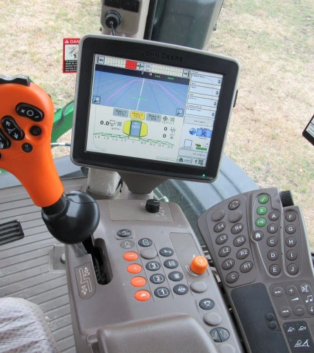 2014 John Deere R4038 self-propelled sprayer