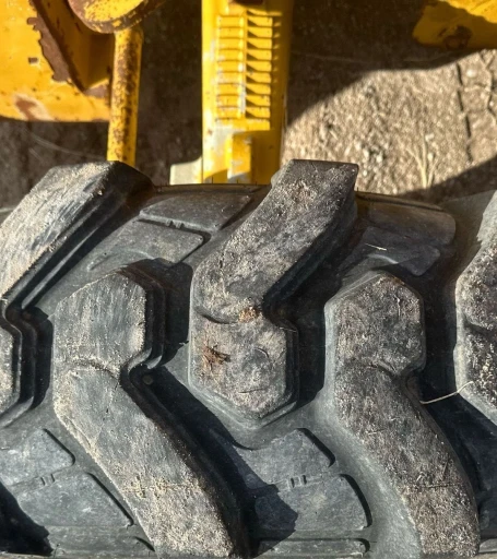 2015 Caterpillar 420F backhoe