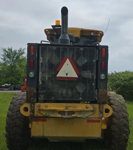2013 John Deere 770G motor grader