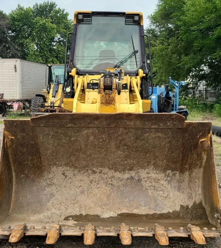 2008 Caterpillar 963D track loader