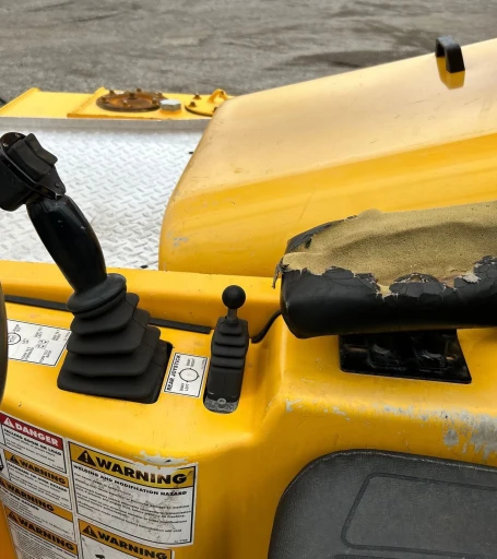 2010 Pettibone 944 telehandler