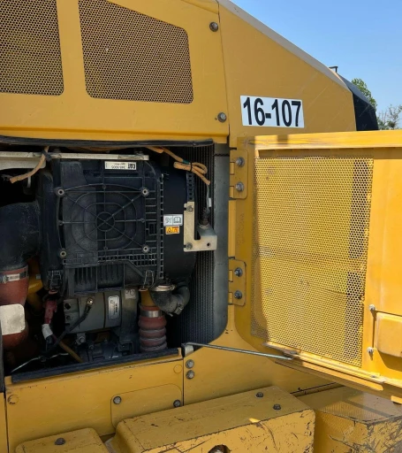 2016 Caterpillar 963K track loader