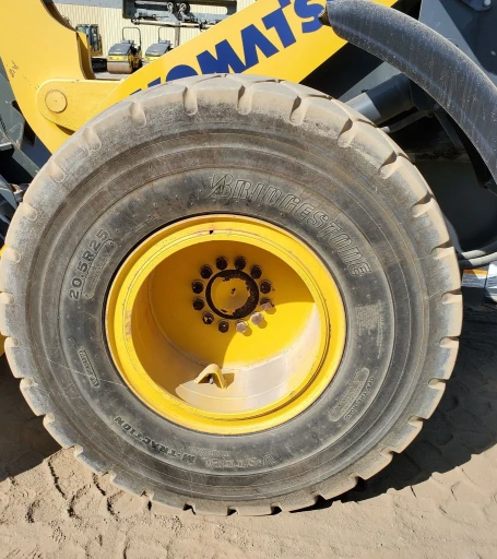 2014 Komatsu WA270-7 wheel loader