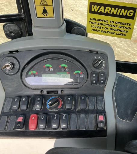 2015 CAT 420F2 BACKHOE
