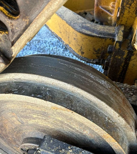 2011 Caterpillar D6T XL dozer