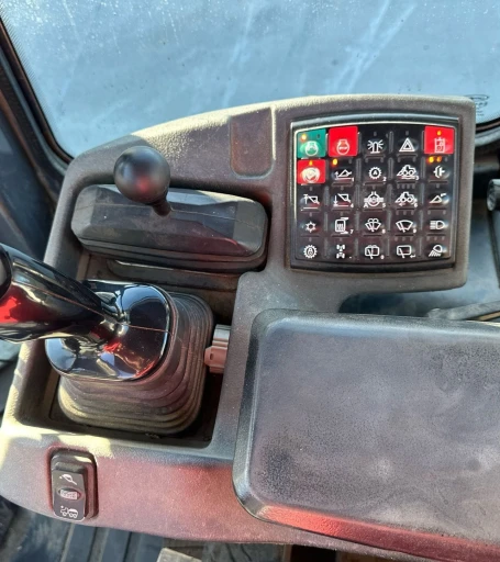 2013 John Deere 444K wheel loader