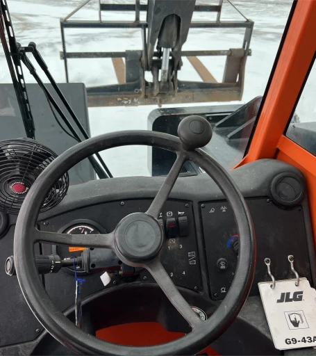 2015 JLG G9-43A Tellahandler