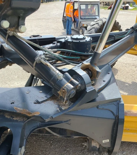 2016 John Deere 770G motor grader