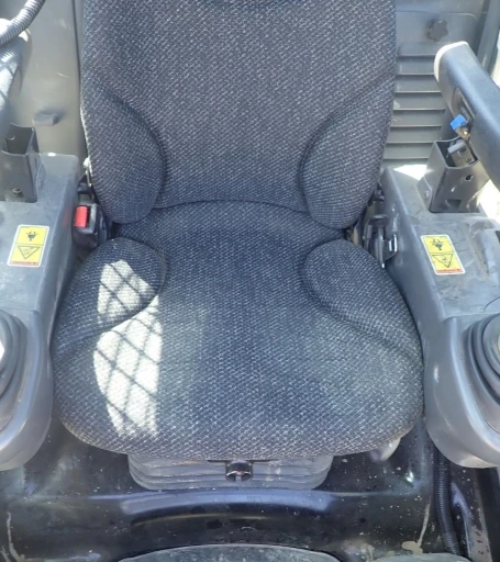 2017 Caterpillar 289D tracked skid steer loader