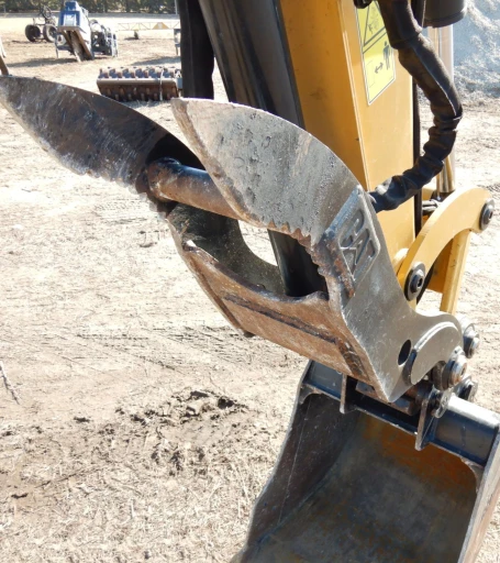 2018 Caterpillar 305E2 mini excavator