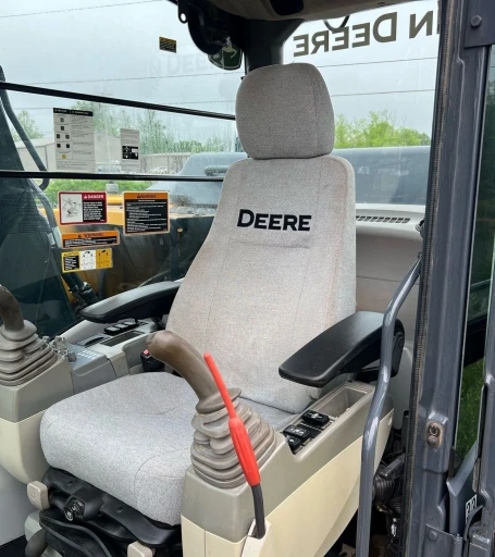 2014 John Deere 130G excavator